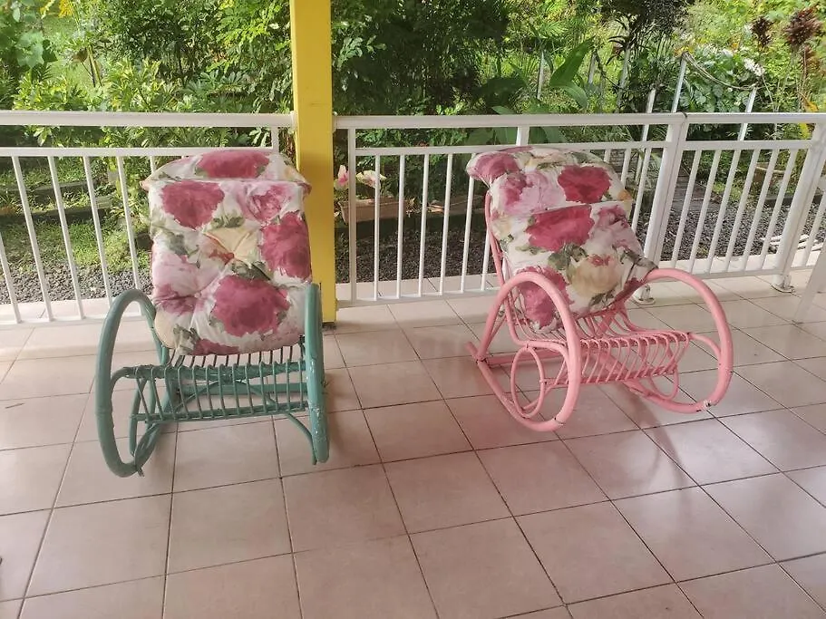 Hébergement de vacances Superbe bungalow de 3 cac entre plage et montagne! Sainte-Rose Guadeloupe