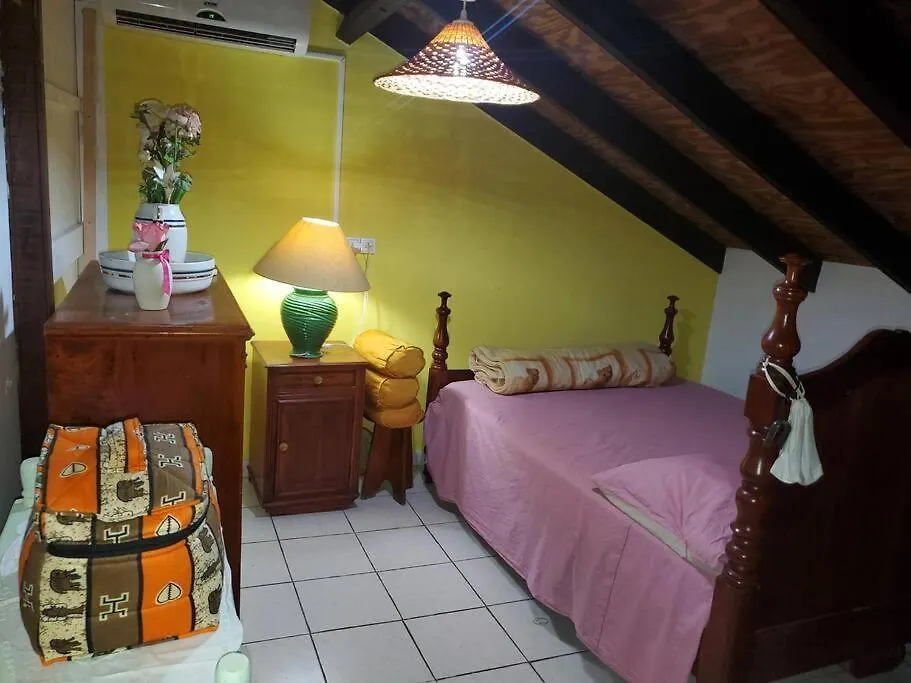 Superbe bungalow de 3 cac entre plage et montagne! Sainte-Rose Hébergement de vacances